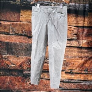 Old Navy Pixie Pants in Light Gray